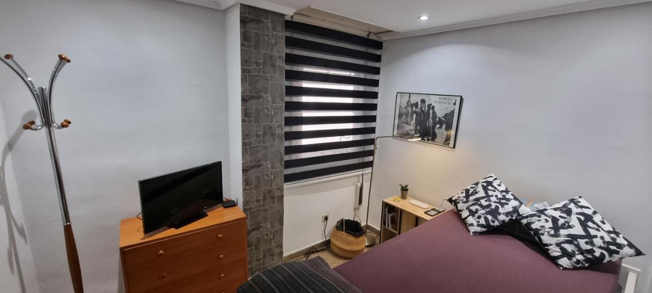 Habitación privada en el centro de Valencia Exterior foto